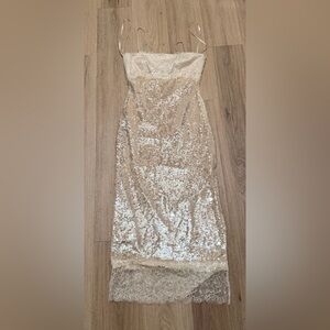 Gianni Bini Women’s Champagne Sequin Strappy Dress size 4 NWT